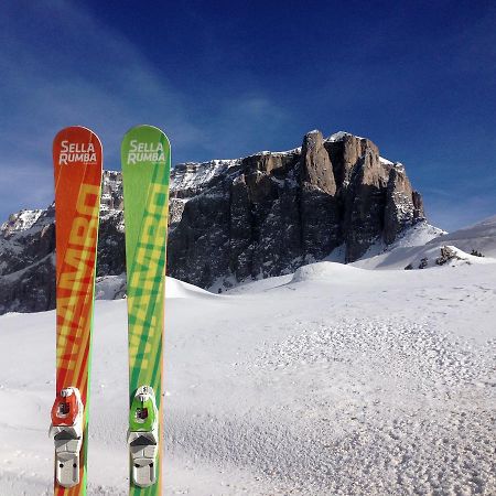 Appartamenti Majon Sotroi Campitello di Fassa Buitenkant foto