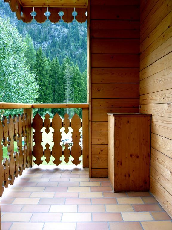 Appartamenti Majon Sotroi Campitello di Fassa Buitenkant foto