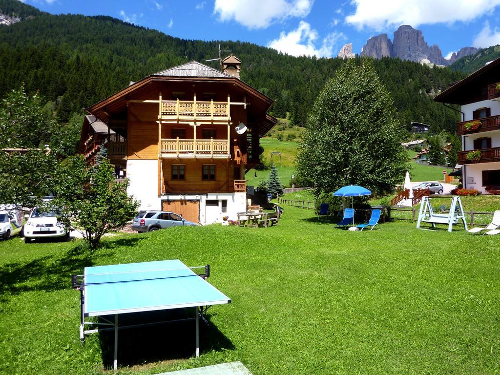 Appartamenti Majon Sotroi Campitello di Fassa Buitenkant foto